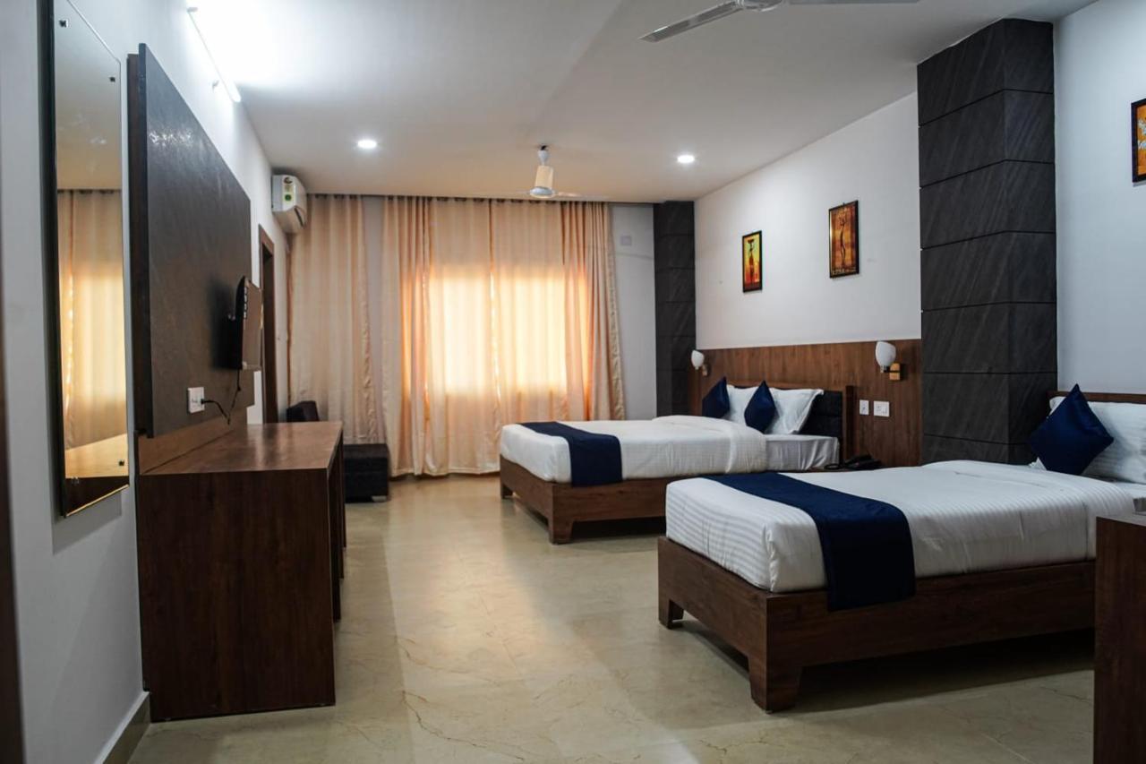 Hotel A G Palace Duliagaon 외부 사진