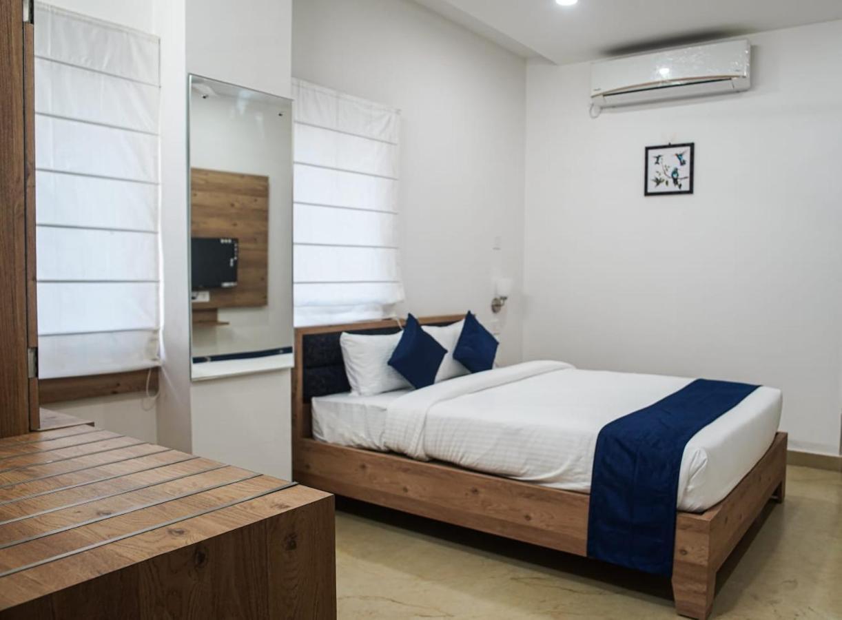 Hotel A G Palace Duliagaon 외부 사진