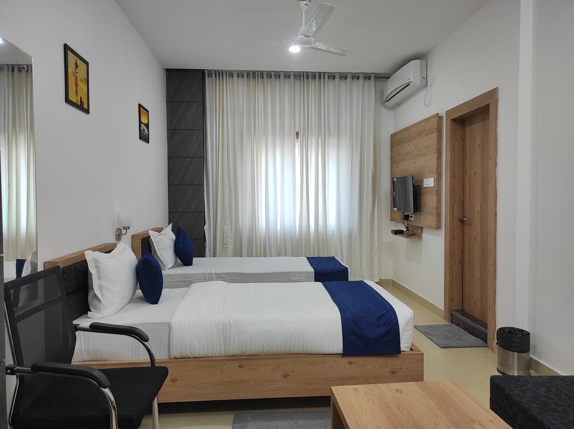 Hotel A G Palace Duliagaon 외부 사진