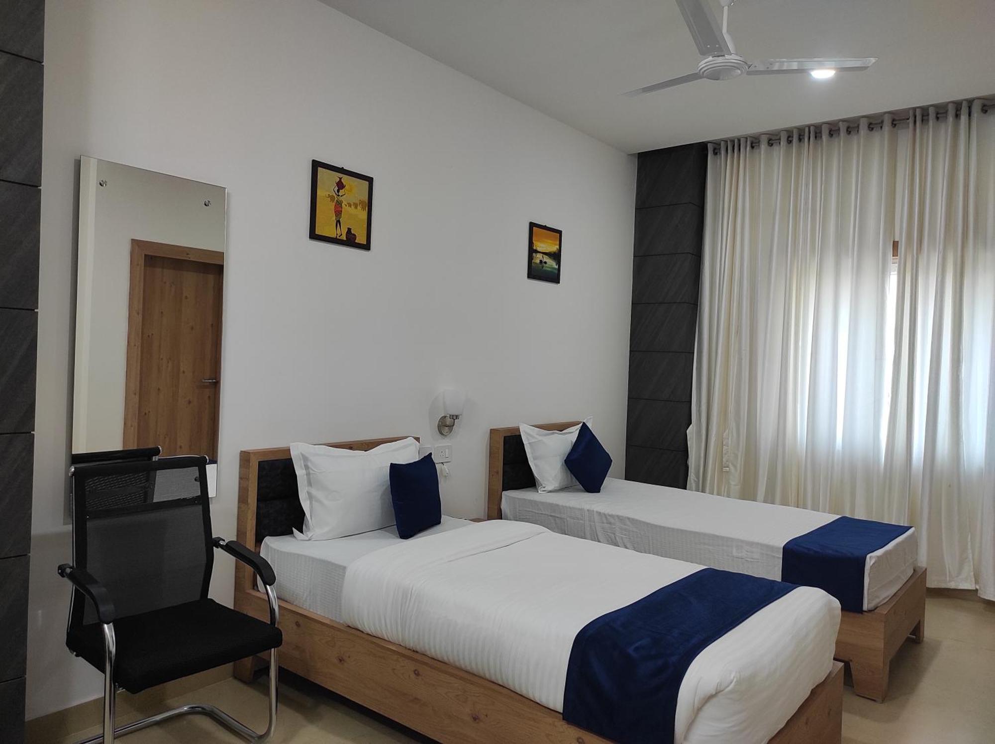 Hotel A G Palace Duliagaon 외부 사진