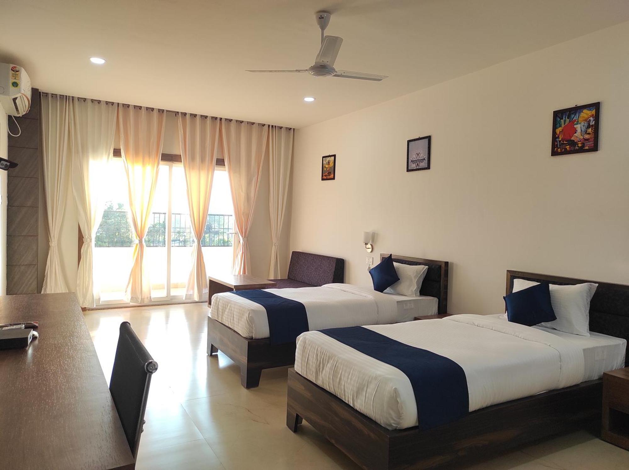 Hotel A G Palace Duliagaon 외부 사진