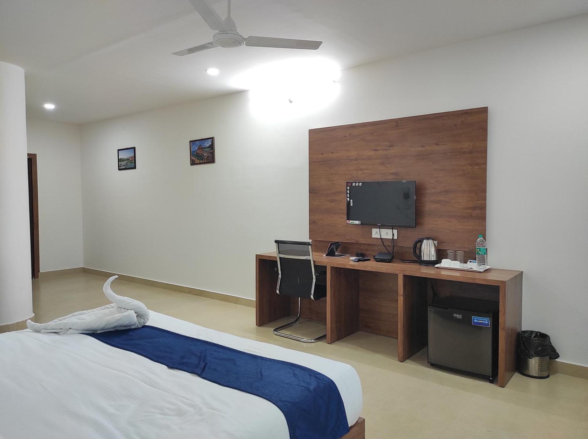 Hotel A G Palace Duliagaon 외부 사진